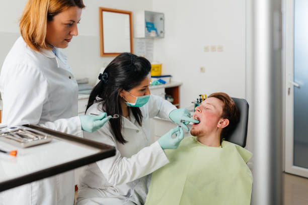 Best Cracked Tooth Emergency Dentist  in Kent, OH